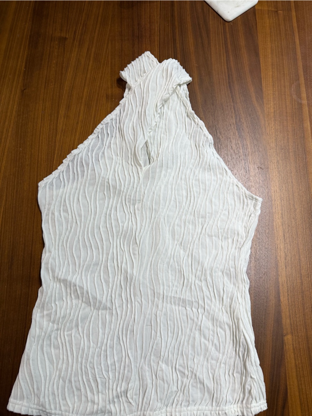 Women’s White Textured Halter Top
